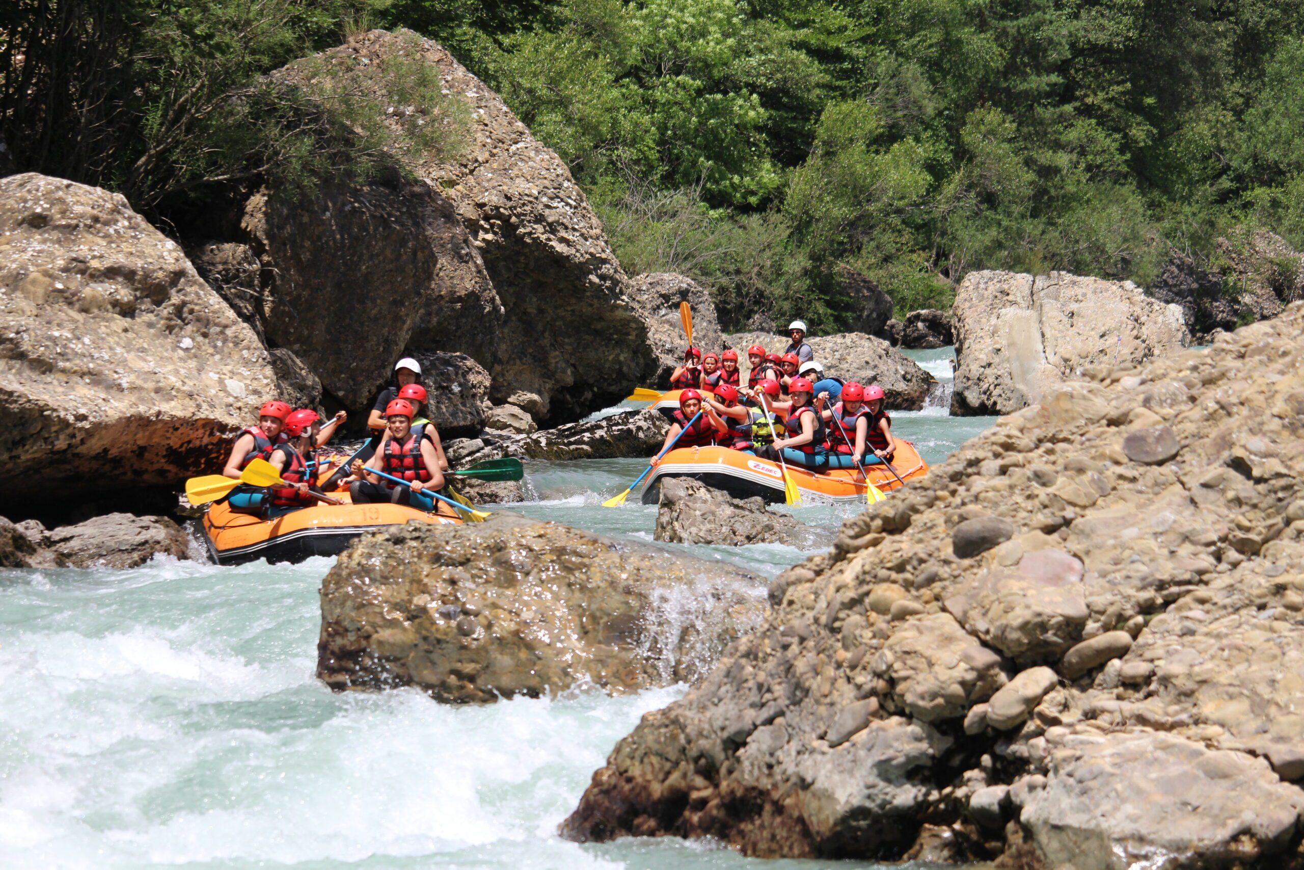 campamentos familias scaled